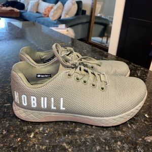 NoBull green metcons. NO LOW BALL OFFERS!!!